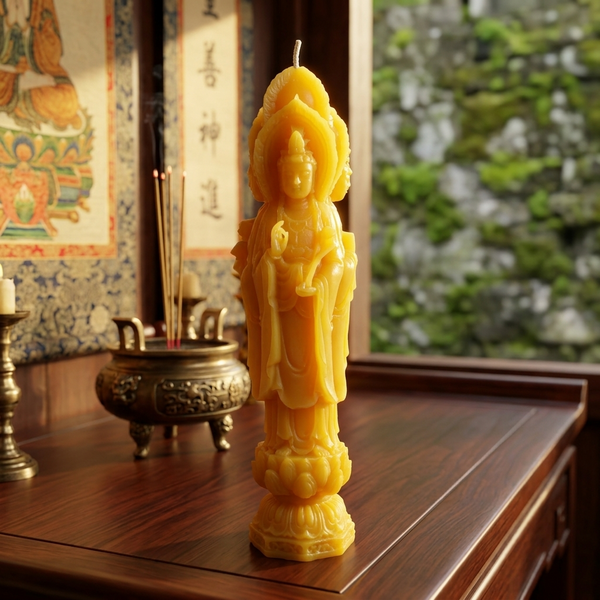 Beeswax candle- Guanyin pillar