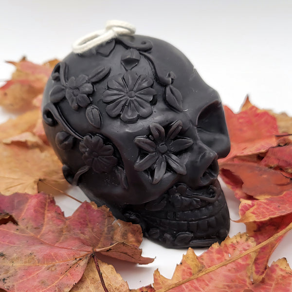 Beeswax candle- Filigree Skull