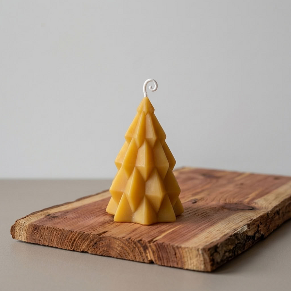 Stacked Diamonds Geometric Candle