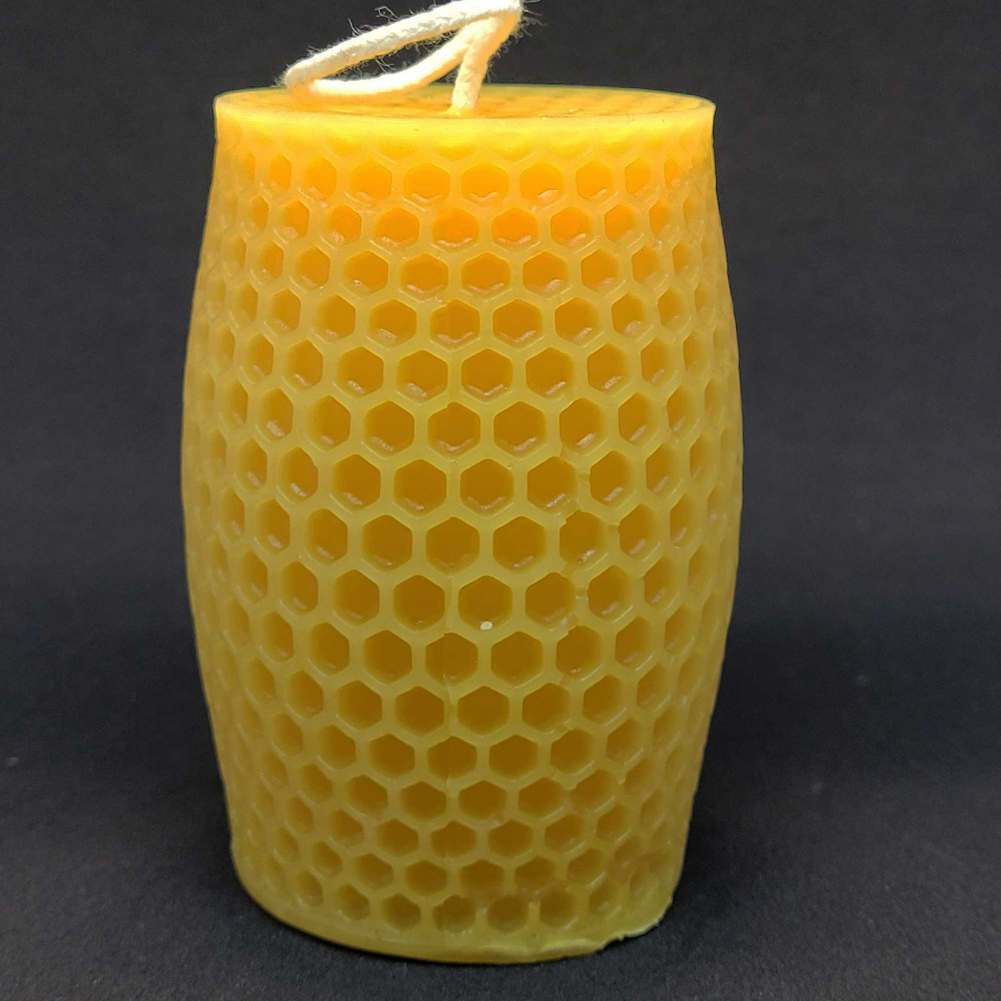100 Percent Honeycomb Beeswax Candles – 1 Candle