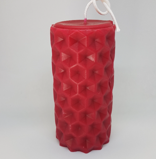 Beeswax candle- HoneyComb Pillar - 5.25" - 100% Pure Canadian Beeswax